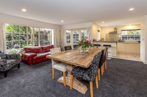 Photo of property in 3/61 Hawkesbury Avenue, St Albans, Christchurch, 8014