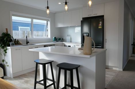 Photo of property in 36 Koru Loop, Paraparaumu, 5032