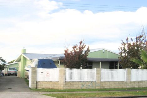 Photo of property in 86 Wycliffe Street, Onekawa, Napier, 4110