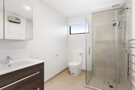 Photo of property in 4/5 Reading Street, Upper Riccarton, Christchurch, 8041