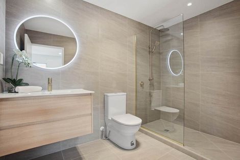 Photo of property in 363d Bucklands Beach Road, Bucklands Beach, Auckland, 2012