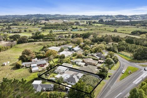 Photo of property in 877 Papakura-clevedon Road, Papakura, 2582