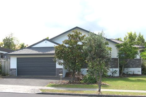 Photo of property in 9 Picasso Drive, West Harbour, Auckland, 0618