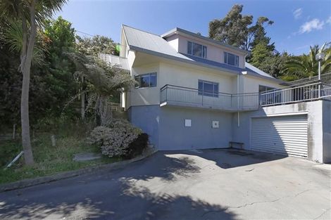 Photo of property in 12a Broadway, Picton, 7220