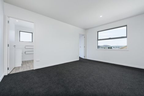 Photo of property in 2 Cupples Street, Papamoa Beach, Papamoa, 3118