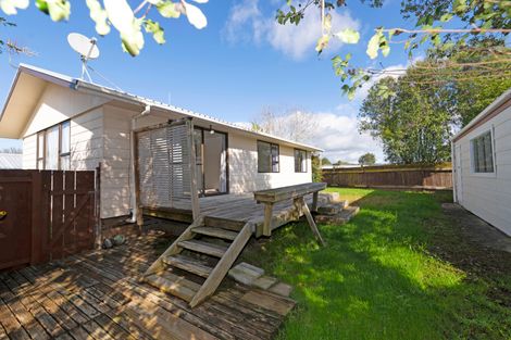 Photo of property in 2/162 Universal Drive, Henderson, Auckland, 0610