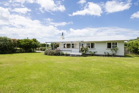 Photo of property in 1344 Back Ormond Road, Ormond, Gisborne, 4071
