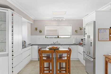 Photo of property in 4 Prince Avenue, Mount Maunganui, 3116