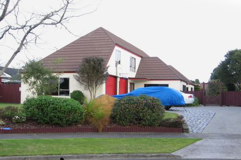 Photo of property in 16 Earl Place, Hokowhitu, Palmerston North, 4410