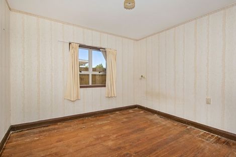 Photo of property in 16 Tauraroa Road, Maungakaramea, Whangarei, 0178