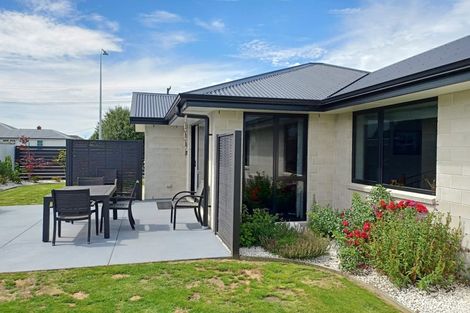 Photo of property in 16 Johnstone Street, Tinwald, Ashburton, 7700