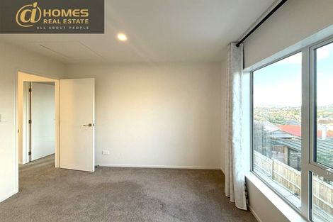 Photo of property in 56a Hogarth Rise, West Harbour, Auckland, 0618
