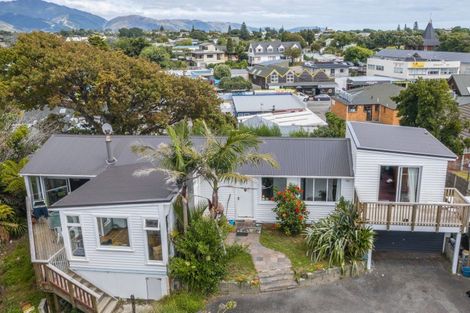 Photo of property in 14 Kowhai Grove, Raumati Beach, Paraparaumu, 5032