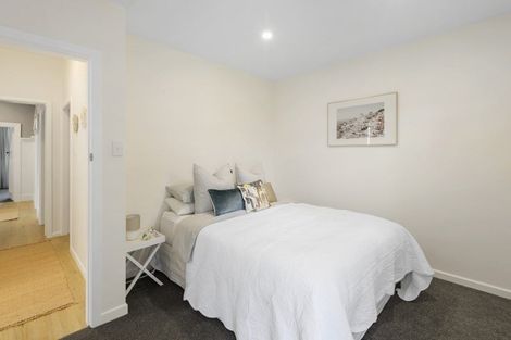 Photo of property in 35 Stapletons Road, Richmond, Christchurch, 8013