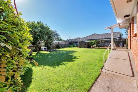 Photo of property in 69 Willis Road, Papakura, 2110