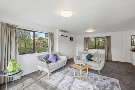 Photo of property in 14b Fenchurch Grove, Stokes Valley, Lower Hutt, 5019