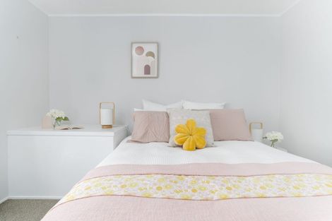 Photo of property in 65 Cunliffe Street, Churton Park, Wellington, 6037