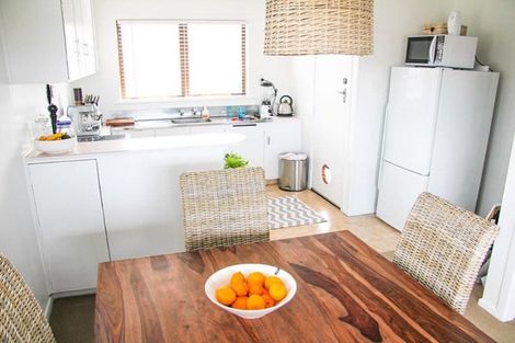 Photo of property in 18 Gordon Road, Mount Maunganui, 3116