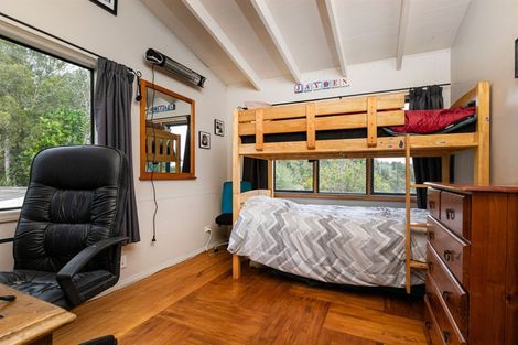 Photo of property in 166 Opanuku Road, Henderson Valley, Auckland, 0612