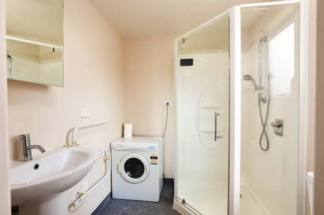 Photo of property in 129 Forth Street, North Dunedin, Dunedin, 9016