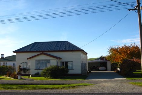 Photo of property in 25 Huron Street, East Gore, Gore, 9710