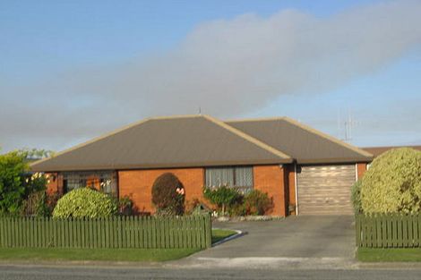 Photo of property in 76 Hayhurst Street North, Temuka, 7920