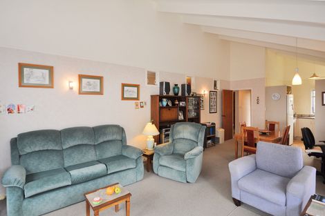 Photo of property in 2/5 Walton Avenue, Warkworth, 0910