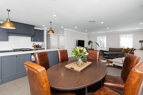 Photo of property in 1 Ridgeway Terrace, Taradale, Napier, 4112