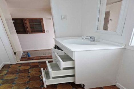 Photo of property in 42 Norway Street, Aro Valley, Wellington, 6012