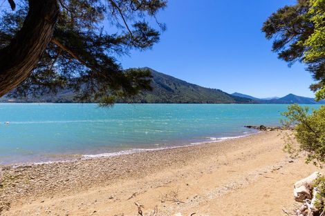 Photo of property in 606 Moetapu Bay Road, Moetapu Bay, Picton, 7282