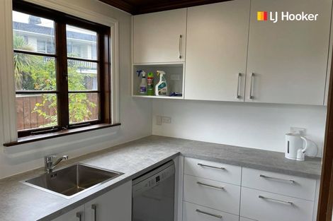 Photo of property in 828 Cumberland Street, North Dunedin, Dunedin, 9016