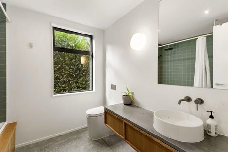 Photo of property in 13 Hoggard Street, Vogeltown, Wellington, 6021