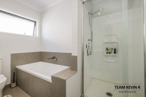 Photo of property in 6 Kapia Road, Westgate, Auckland, 0614