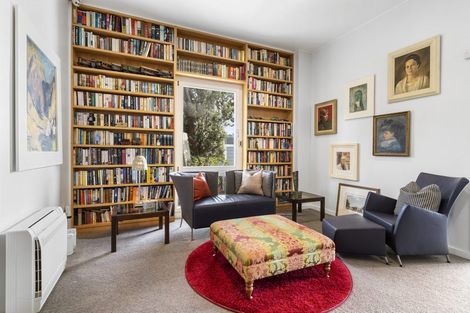 Photo of property in 31 Mcfarlane Street, Mount Victoria, Wellington, 6011