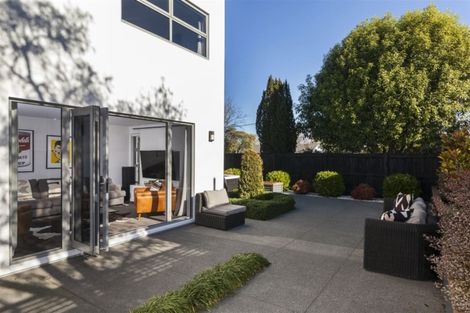 Photo of property in 15a Tomes Road, St Albans, Christchurch, 8052