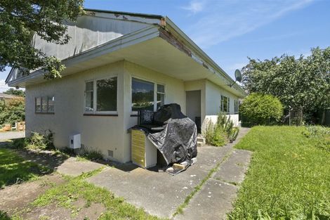 Photo of property in 9 Foster Street, Taita, Lower Hutt, 5011