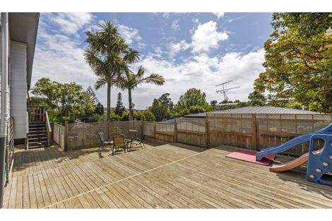 Photo of property in 1/20 Halder Place, Torbay, Auckland, 0632