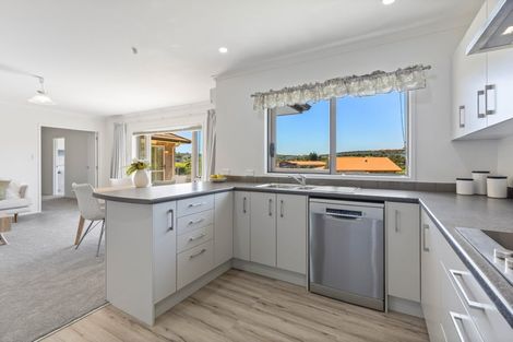 Photo of property in 151 Gulf Harbour Drive, Gulf Harbour, Whangaparaoa, 0930