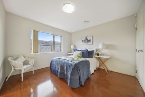 Photo of property in 7 John Broad Place, Flat Bush, Auckland, 2019