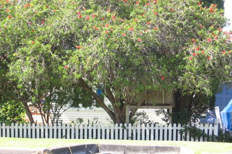 Photo of property in 1/57 Gulf View Road, Murrays Bay, Auckland, 0630