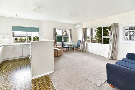 Photo of property in 27 Tiri Road, Manly, Whangaparaoa, 0930