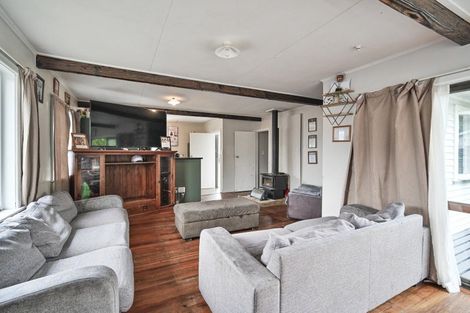 Photo of property in 42 Walton Way, Flaxmere, Hastings, 4120