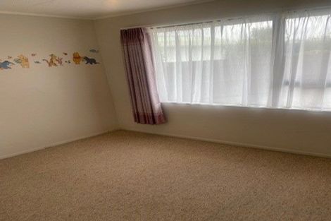 Photo of property in 13 Smeaton Road, Bell Block, New Plymouth, 4312
