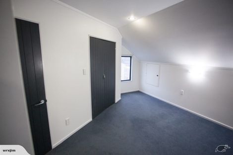 Photo of property in 63a Randwick Crescent, Moera, Lower Hutt, 5010