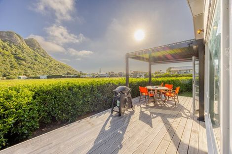 Photo of property in 15 John Ross Place, Kairakau, Elsthorpe, 4295