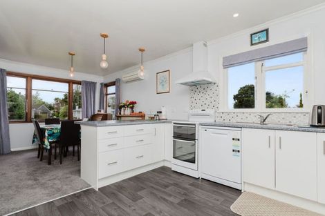 Photo of property in 68 Miller Street, Dannevirke, 4930