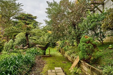 Photo of property in 45 Fyvie Avenue, Tawa, Wellington, 5028