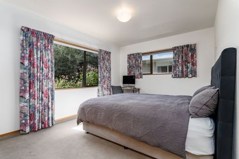 Photo of property in 35 Reading Street, Greytown, 5712