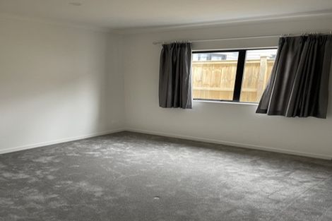 Photo of property in 30 Drumconnell Drive, Flat Bush, Auckland, 2019