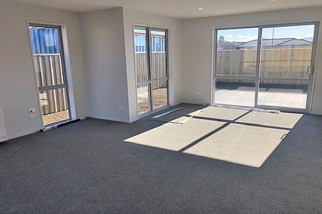 Photo of property in 4 Grey View Grove, Rangiora, 7400
